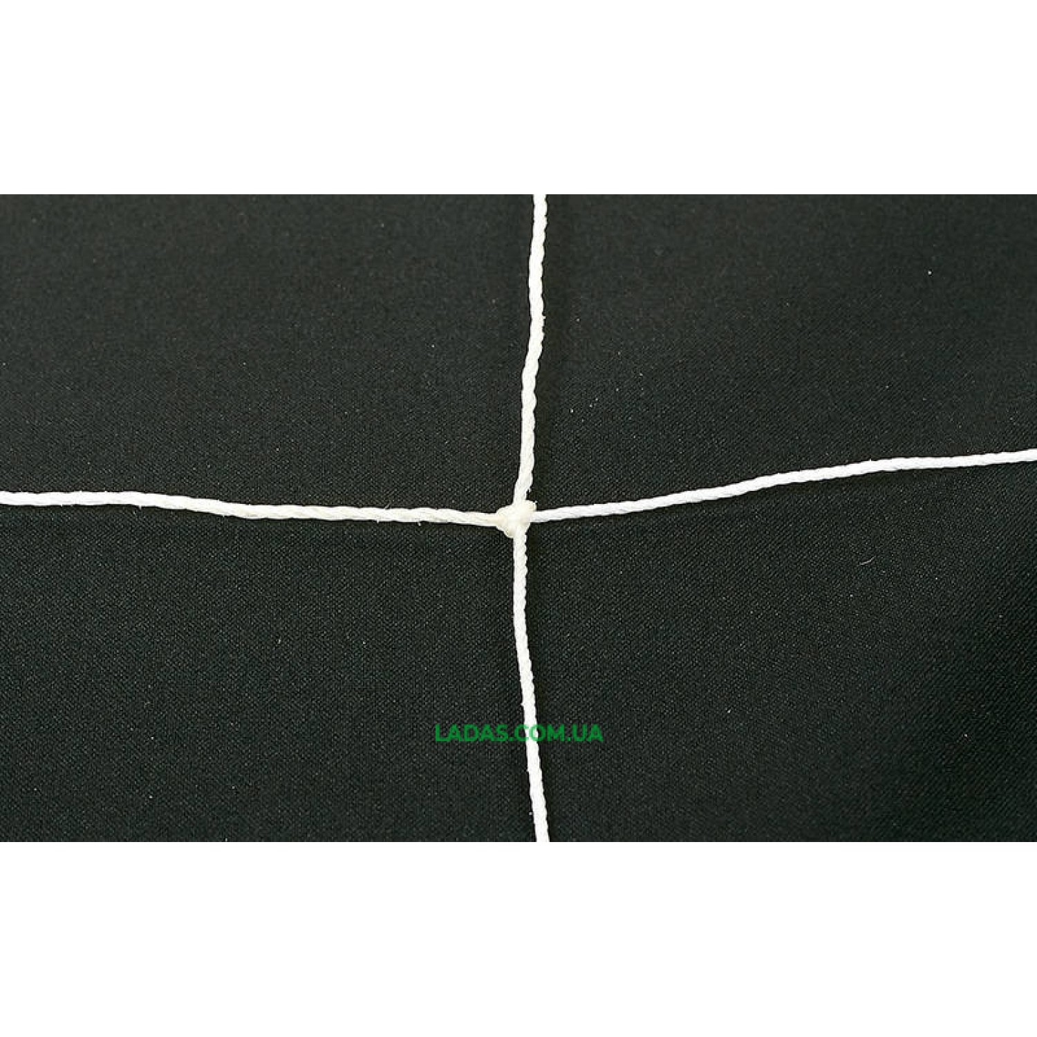 Сетка на ворота футбольные любительская узловая (2шт)(нить 1,5мм, ячейка 12x12см, р-р 2,5*7,4*2м)