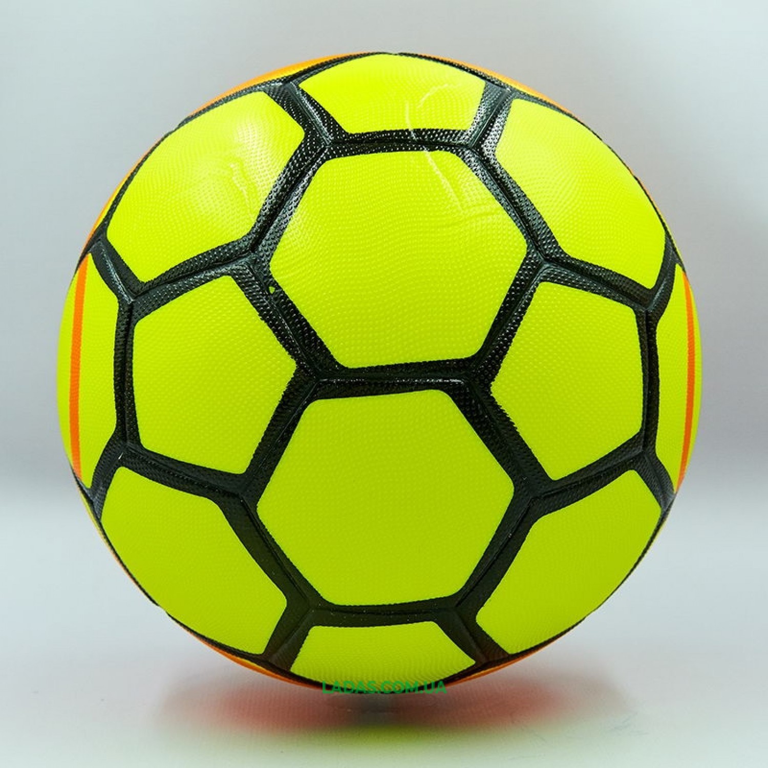 Мяч футбольный №5 PVC клееный SELECT CLASSIC FB-0084